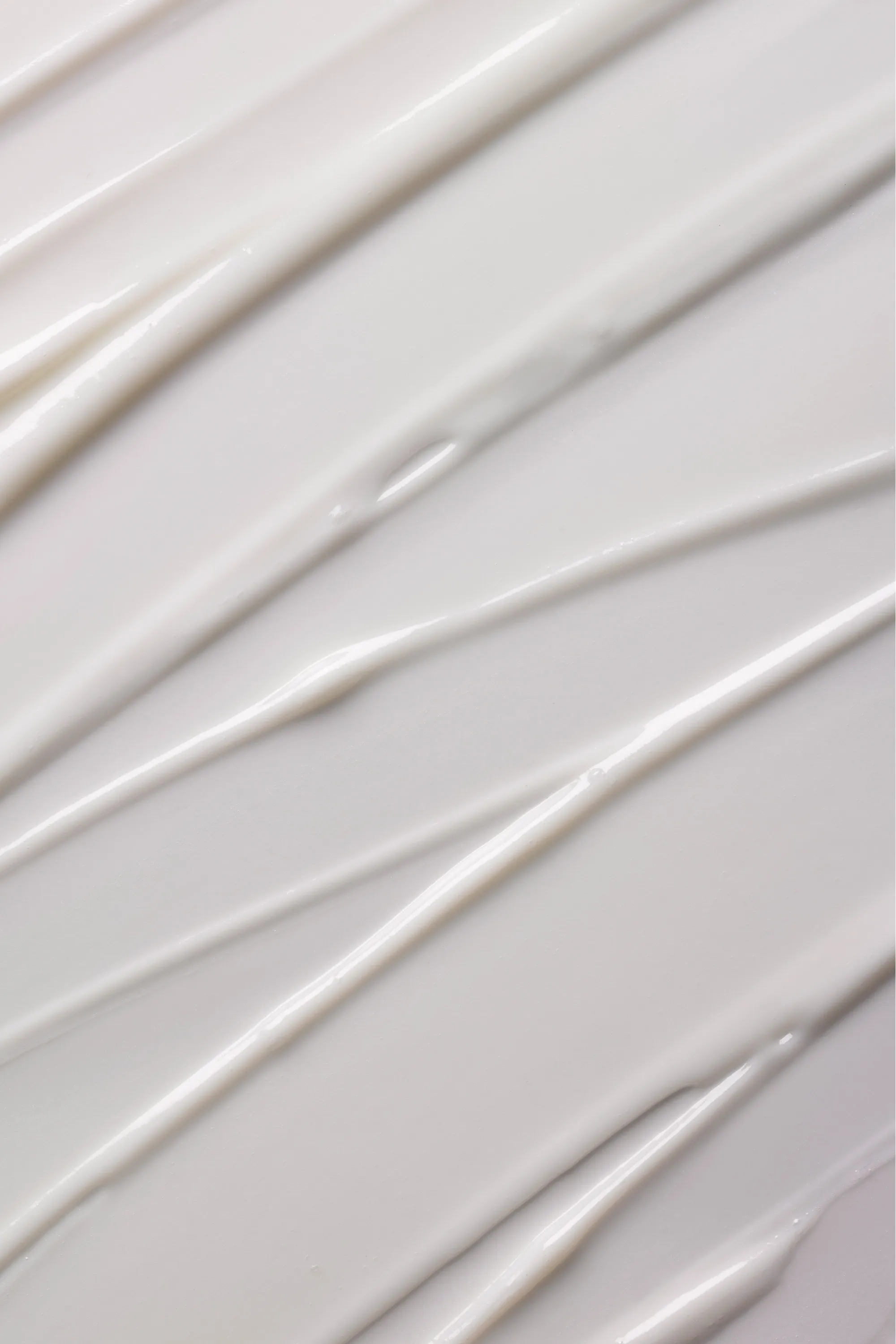Glow-AHA Refining Body Cream - Image 2