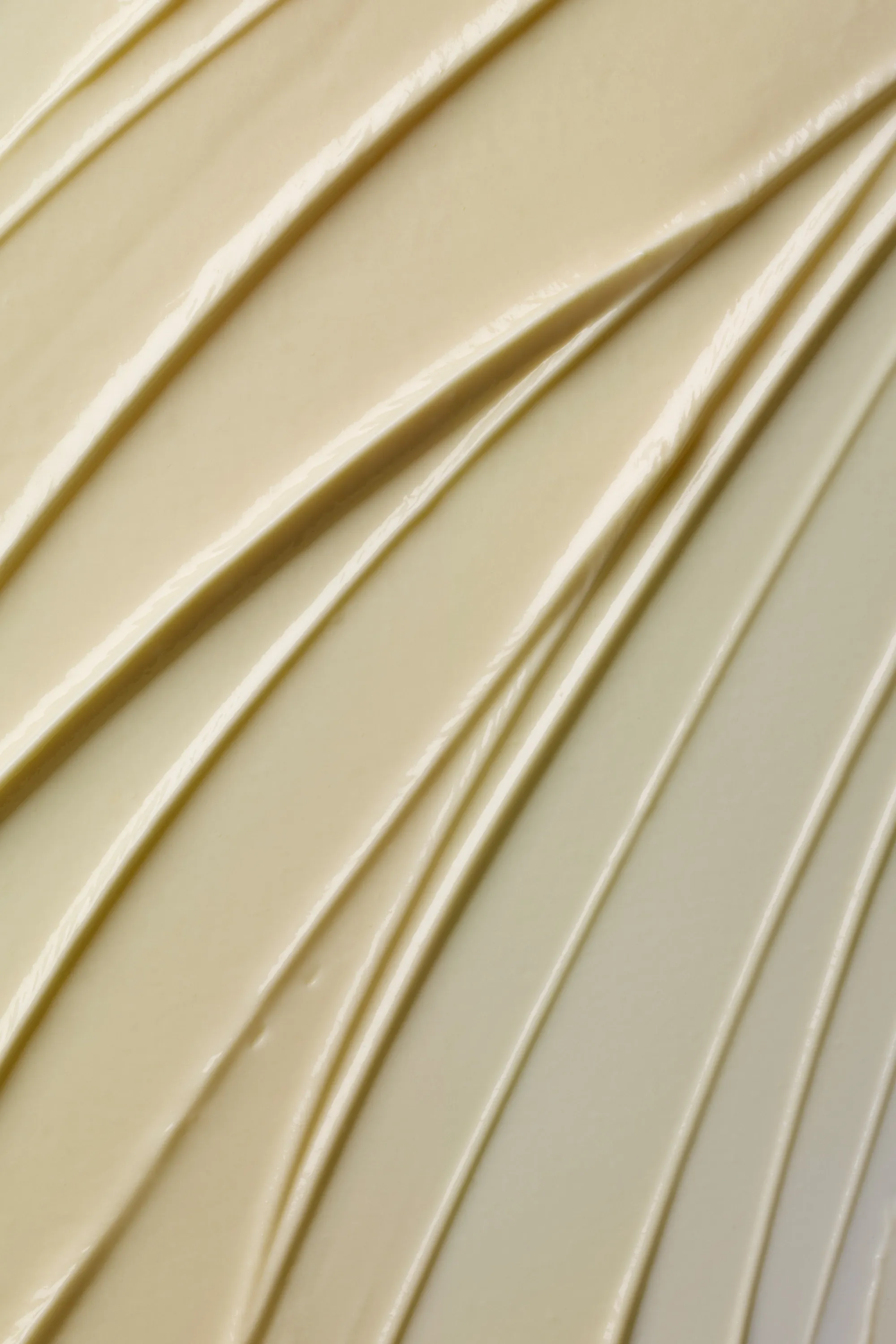 Glow-C Daily Moisturiser - Image 2