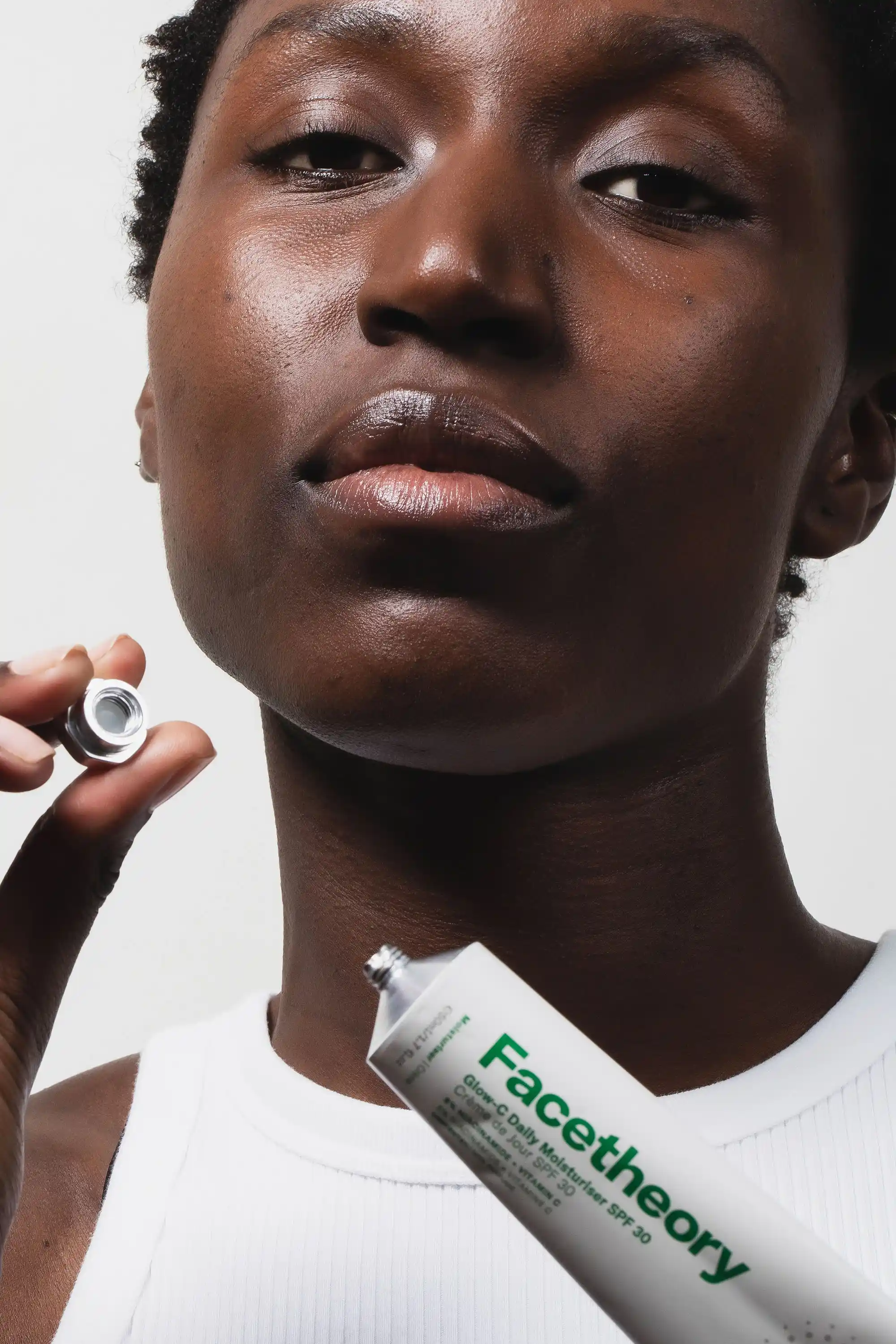 Glow-C Daily Moisturiser SPF 30 - Image 6