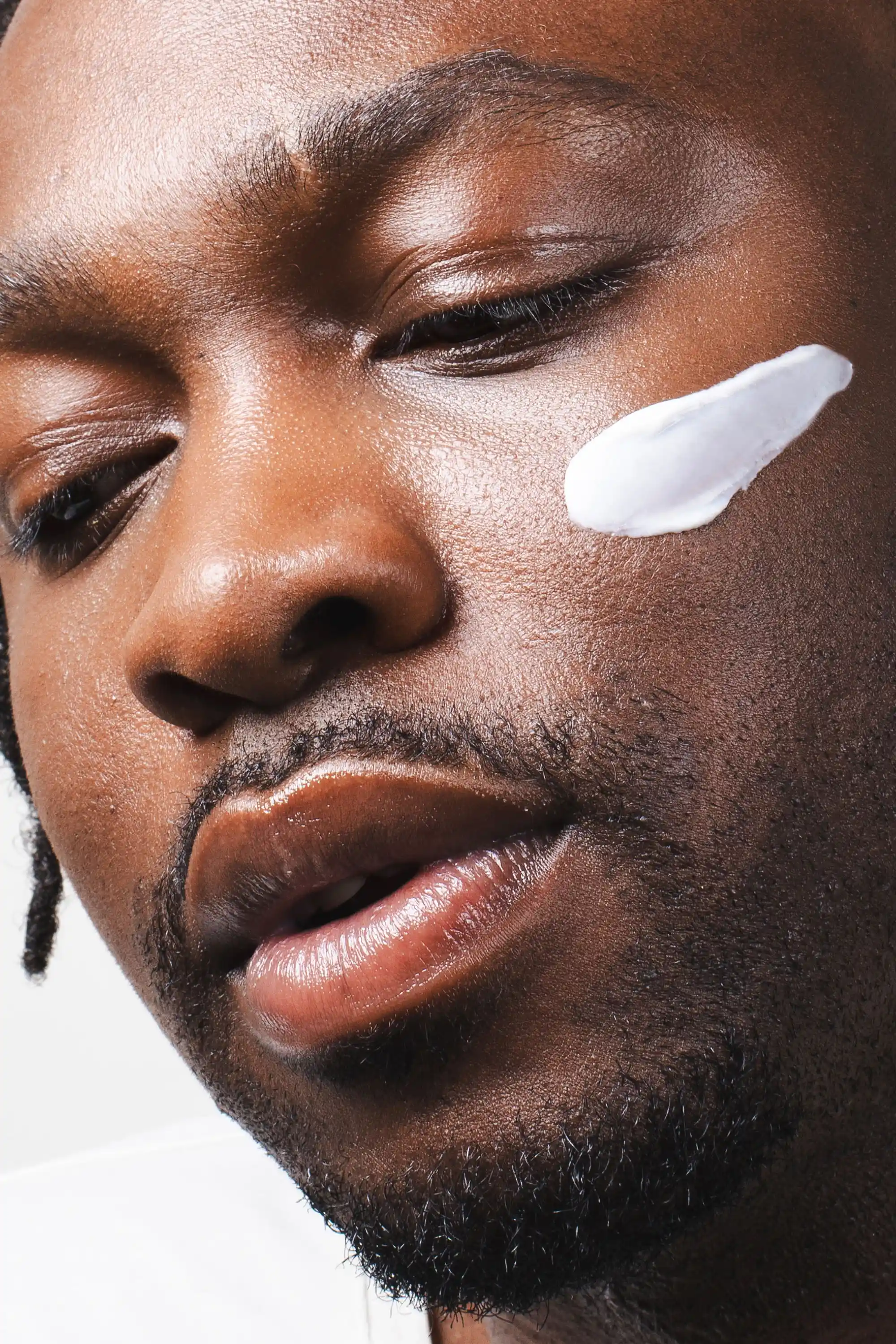 HydraOat Soothing Daily Moisturiser - Image 4