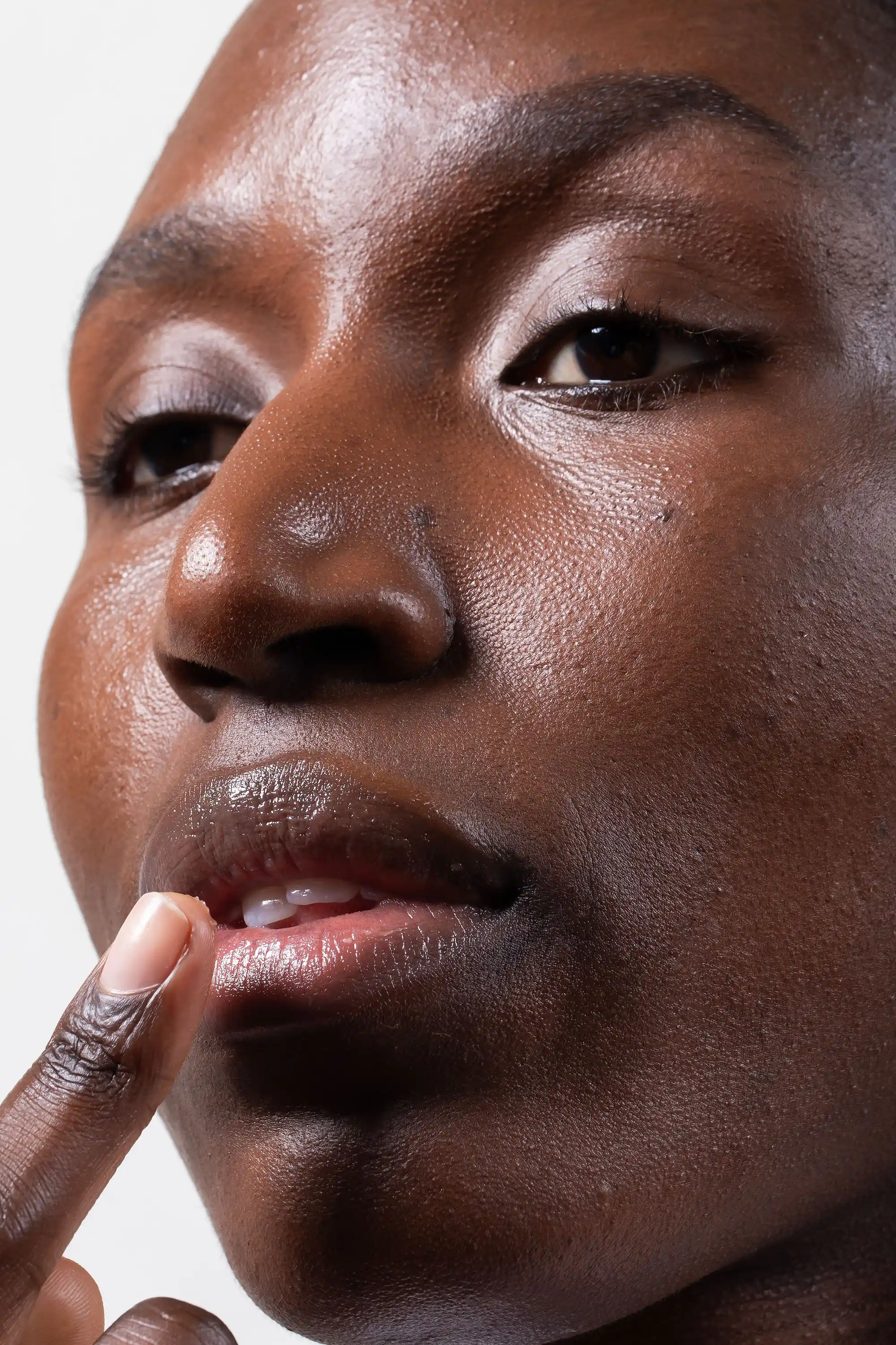 Lipabalm Nourishing Lip Treatment - Image 4